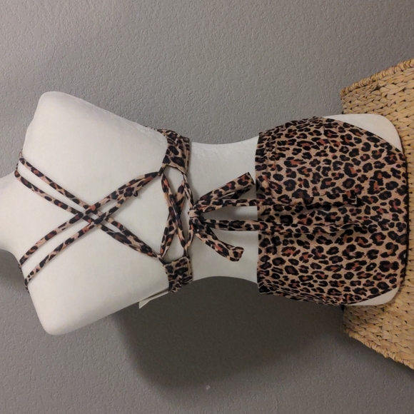 Full Coverage Leopard Two Piece Strappy Bikini - Picture 3 of 5